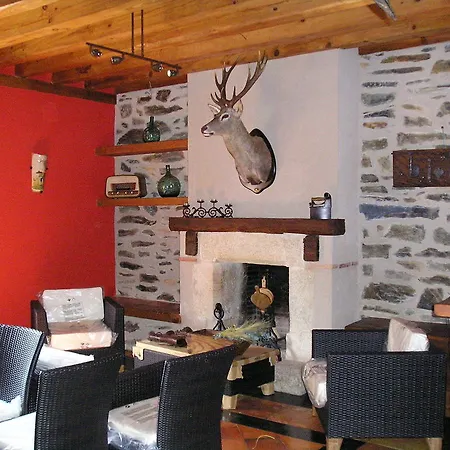 Hotel Rural Sierra De San Pedro 3*