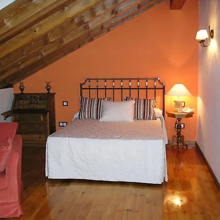 Rural Sierra De San Pedro 3*
